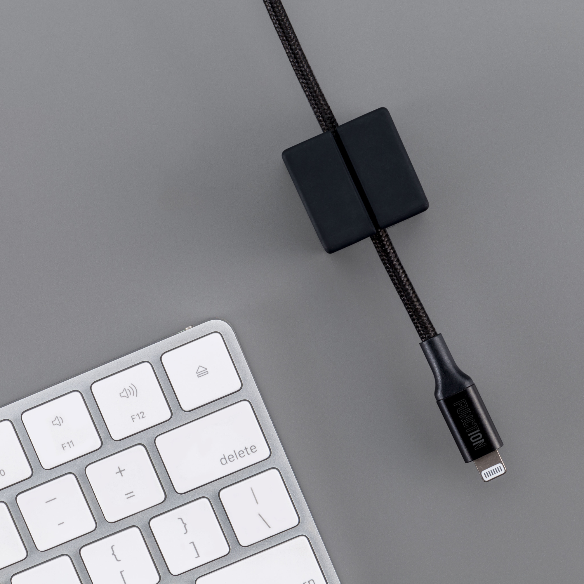 CABLE BLOCKS Magnetic and Weighted Cord Organizers (New Version) - Function101