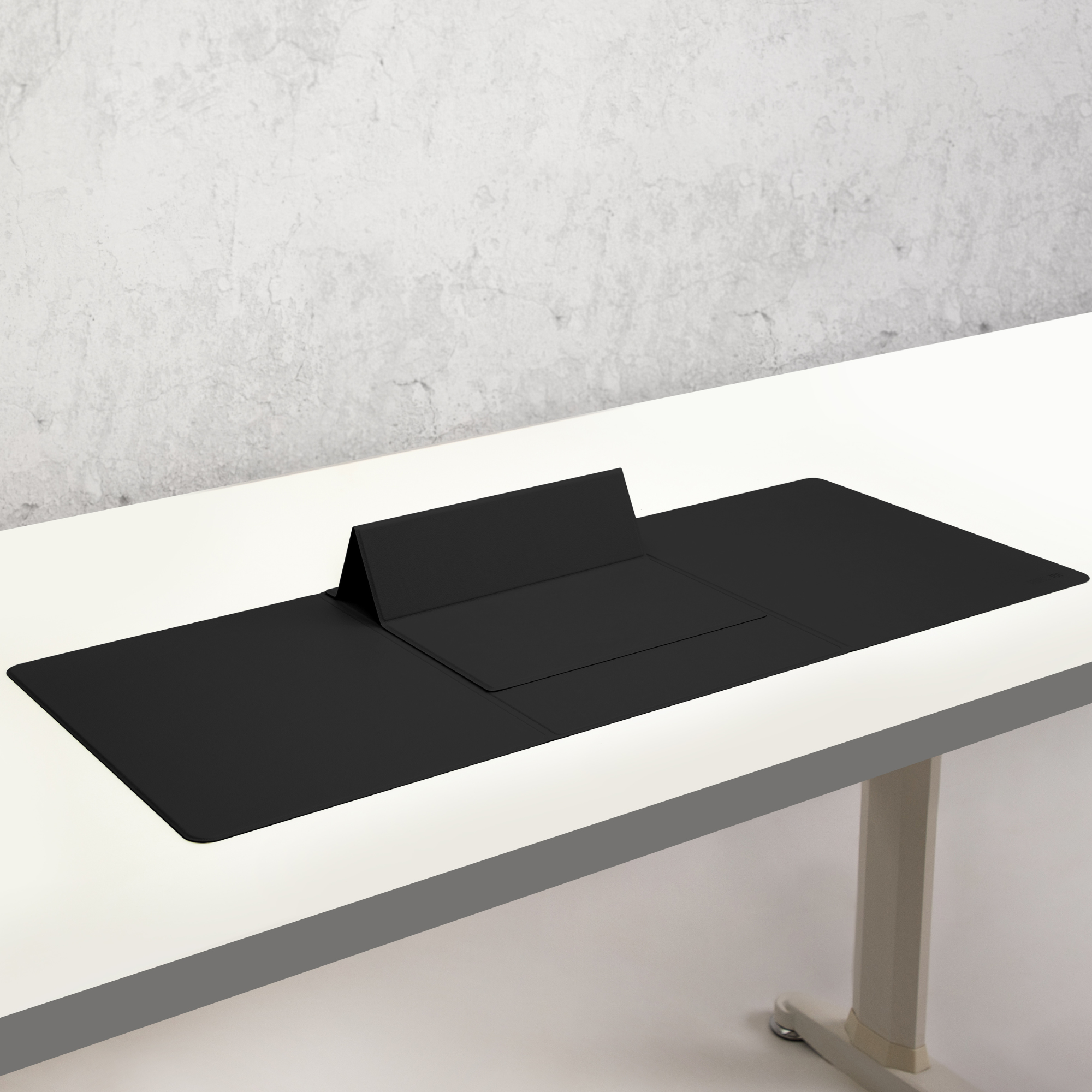 WORKPAD PRO + MAGNETIC CABLE MANAGER & STAND - Function101