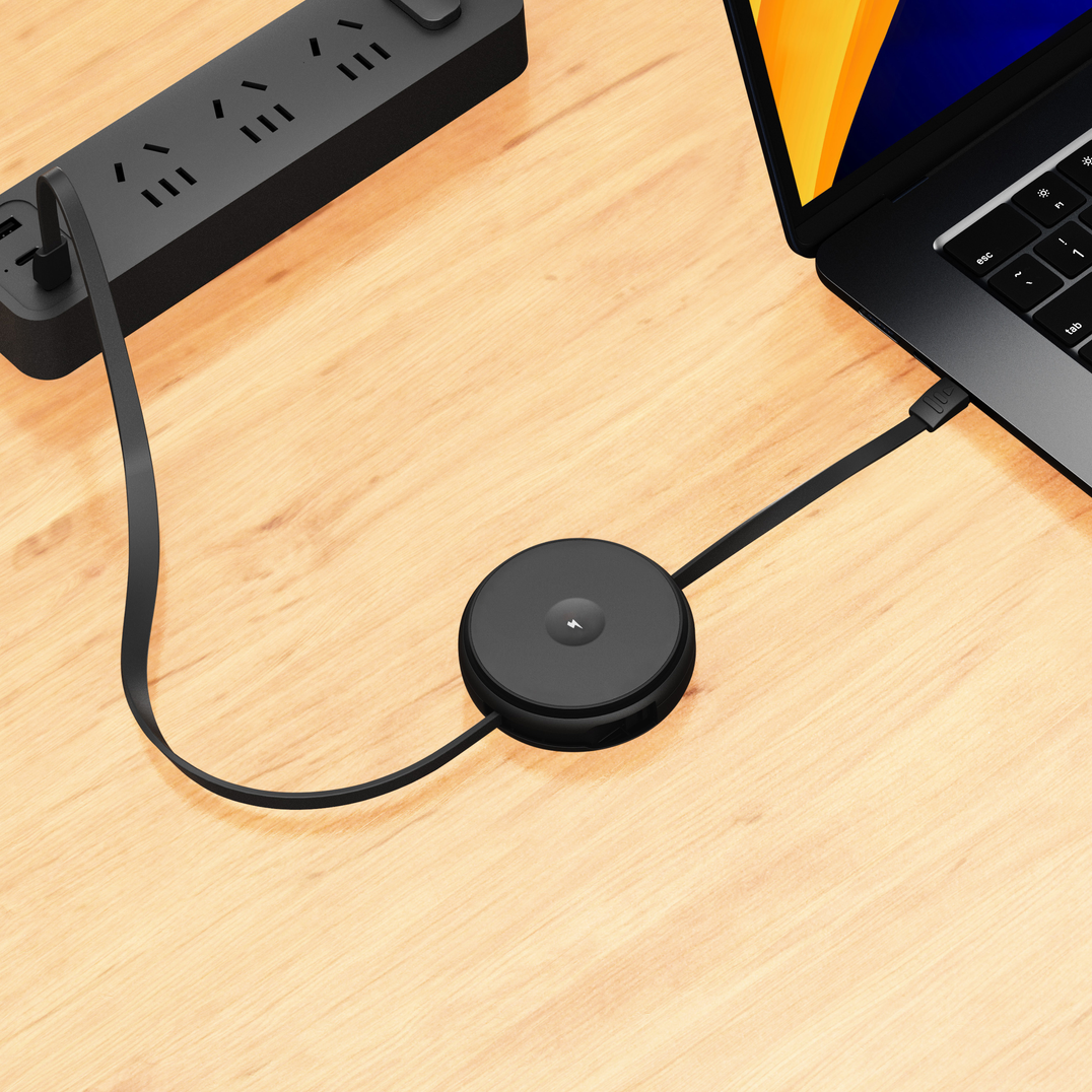 2-IN-1 RETRACTABLE CABLE WITH WIRELESS CHARGER