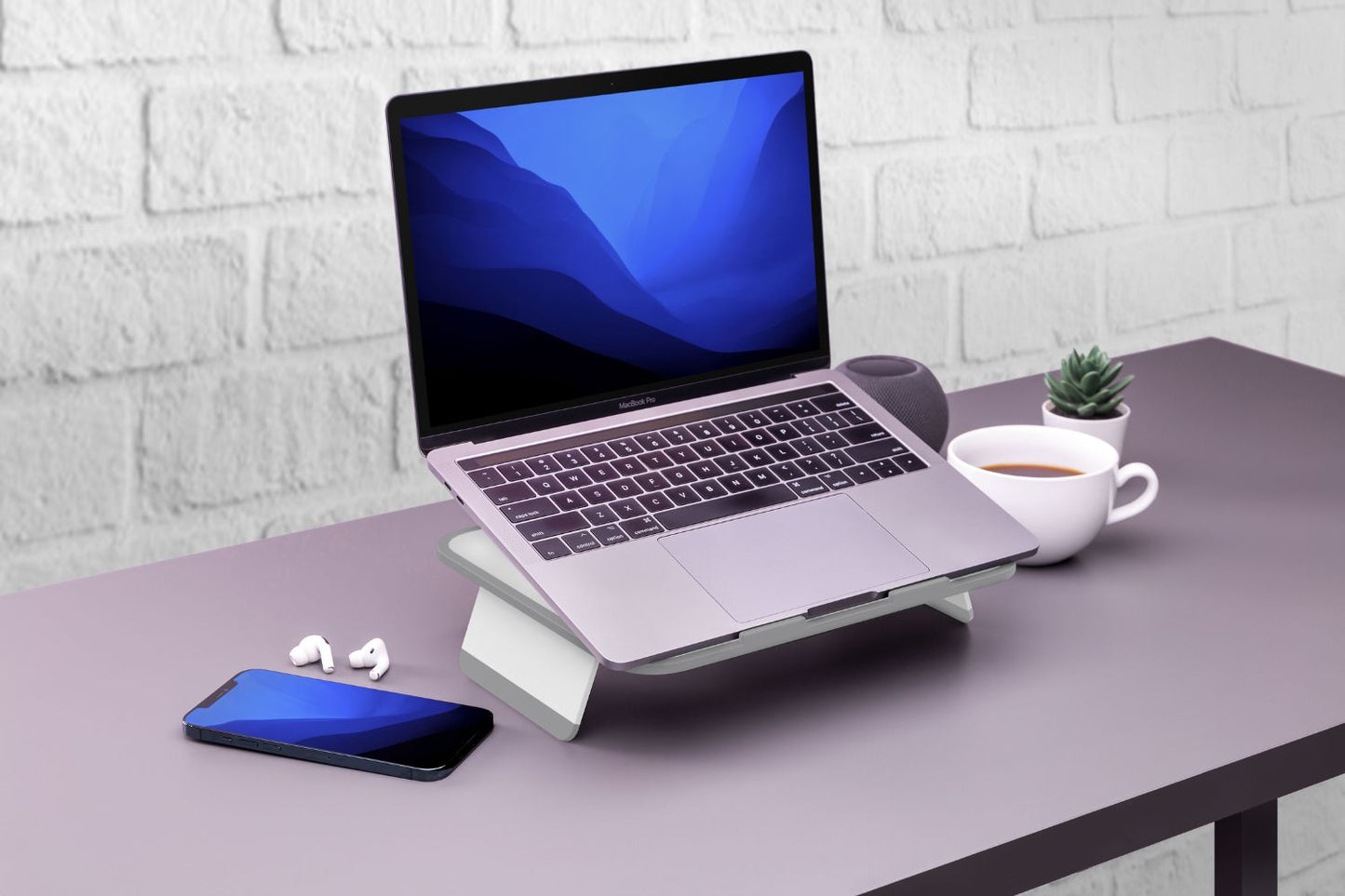 MACKBOOK LAPTOP STAND