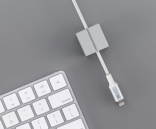 STAY CABLE - (USB C to Lightning) White